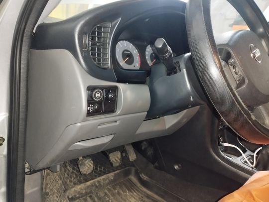 Переключатель ГБО на Ниссан Альмере