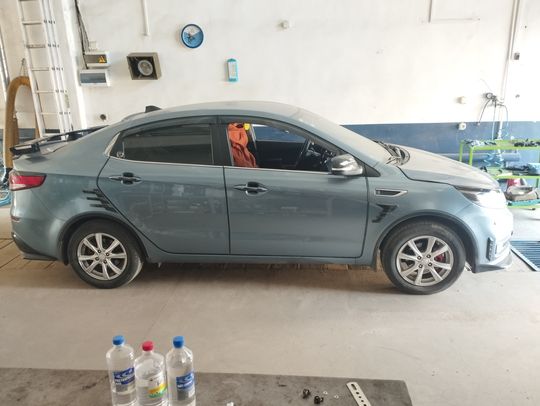 КИА Рио 1,6 л 123 лс