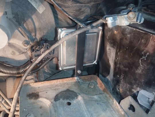 Крепление газового блока управления Дацун он-ДО